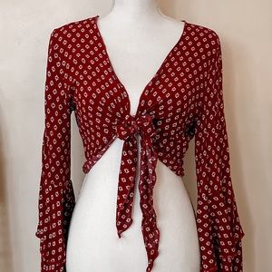 Windsor Cropped Long Sleeve